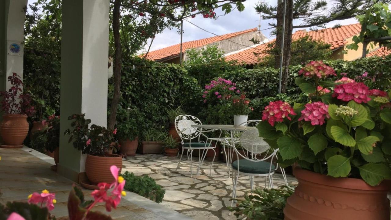 Villa Tina Country Beach Apartments Αχαράβη Εξωτερικό φωτογραφία
