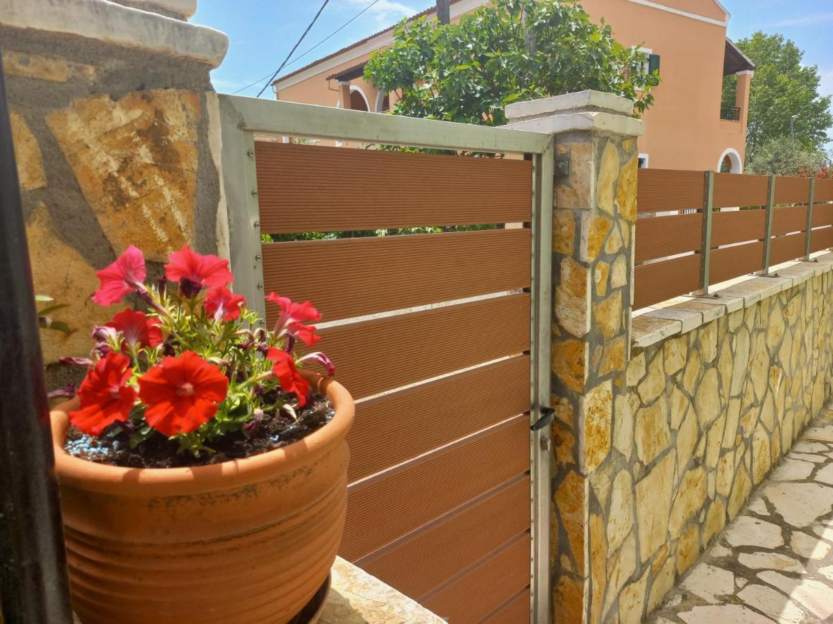 Villa Tina Country Beach Apartments Αχαράβη Δωμάτιο φωτογραφία